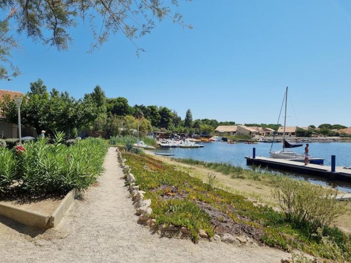 Agreable Petite Maison De Vacances Leucate Buitenkant foto
